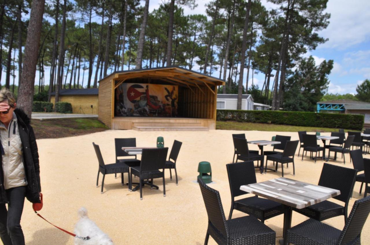 Mobilhome Cote Landaise Les Dunes De Contis 4 Saint-Julien-en-Born Eksteriør billede