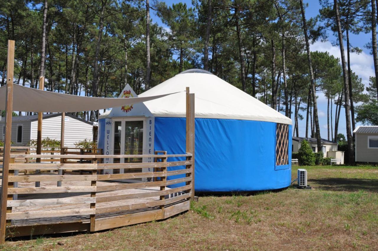 Mobilhome Cote Landaise Les Dunes De Contis 4 Saint-Julien-en-Born Eksteriør billede