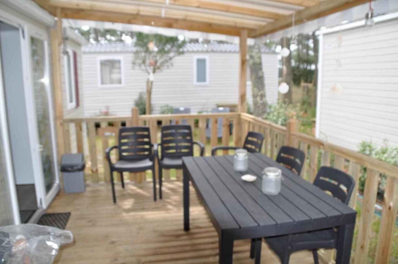 Mobilhome Cote Landaise Les Dunes De Contis 4 Saint-Julien-en-Born Eksteriør billede